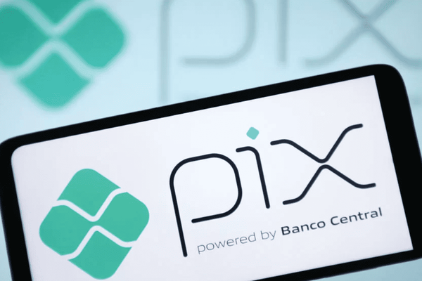 Integração PIX com Diversos Bancos: Facilitando seus Pagamentos Instantâneos!